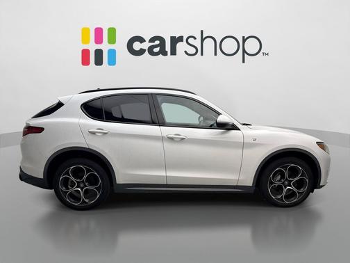 Alfa White 2023 Alfa Romeo Stelvio Ti