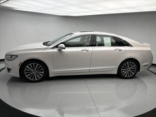 2017 Lincoln MKZ Base