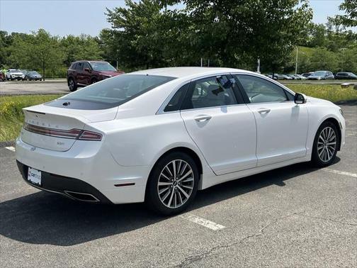 2017 Lincoln MKZ Base