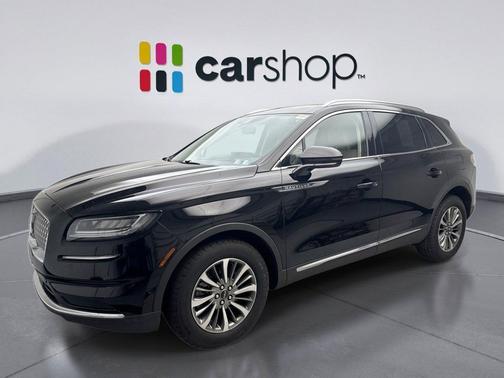 INFINITE BLACK MET CC 2022 Lincoln Nautilus Reserve