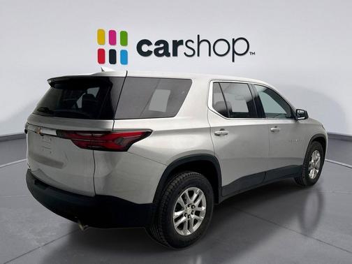 2022 Chevrolet Traverse LS