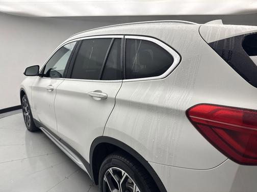 2022 BMW X1 xDrive28i