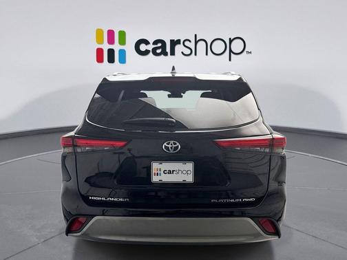2022 Toyota Highlander Platinum
