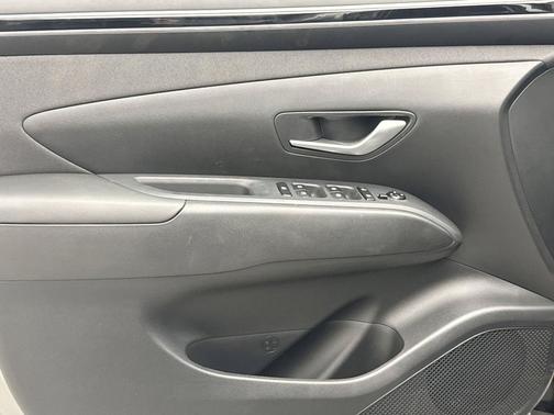 Shimmering Silver 2023 Hyundai TUCSON SEL