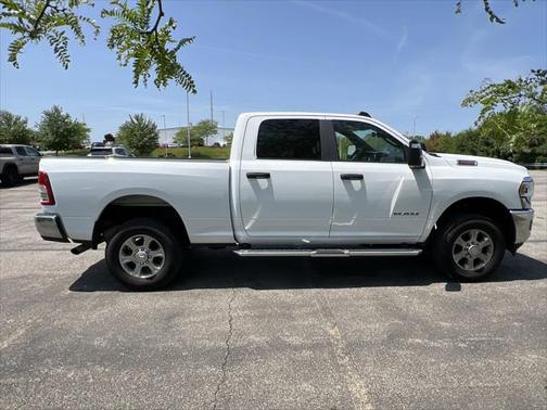 2023 RAM 2500 Big Horn Crew Cab 4x4 6'4' Box
