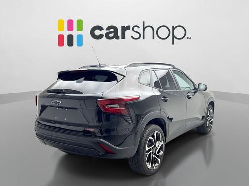 Mosaic Black Metallic 2025 Chevrolet Trax FWD 2RS