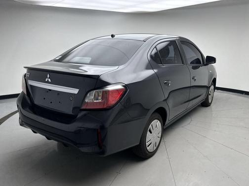 2024 Mitsubishi Mirage G4 ES