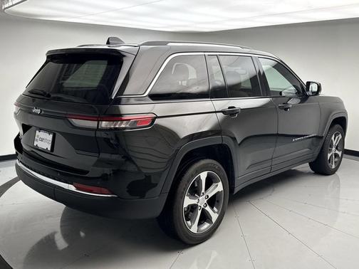 2023 Jeep Grand Cherokee 4xe Base
