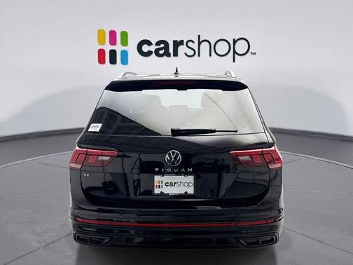 2023 Volkswagen Tiguan 2.0T SE R-Line Black