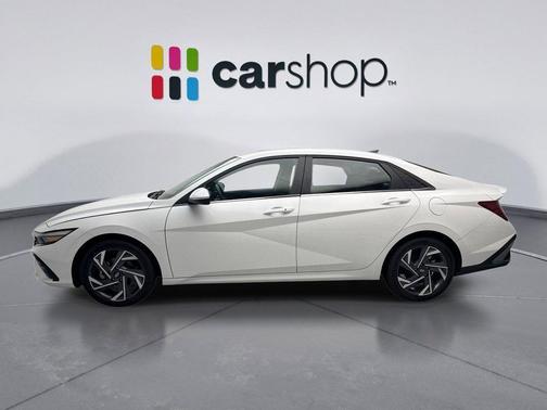 Serenity White 2025 Hyundai ELANTRA SEL