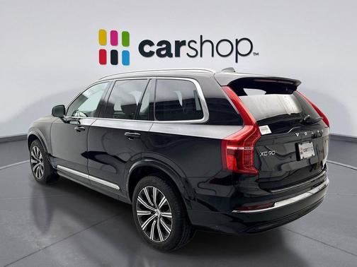 Onyx Black Metallic 2023 Volvo XC90 B6 Plus 7-Seater