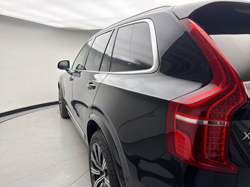 2023 Volvo XC90 B6 Plus 7-Seater