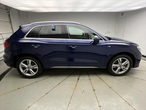 2022 Audi Q3 45 S line Premium Plus