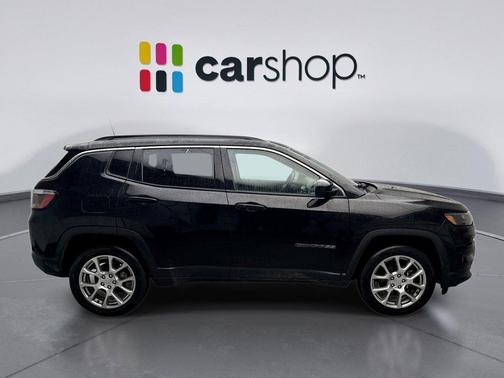 2022 Jeep Compass Latitude Lux