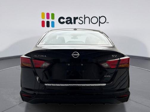Super Black 2023 Nissan Altima 2.5 SV