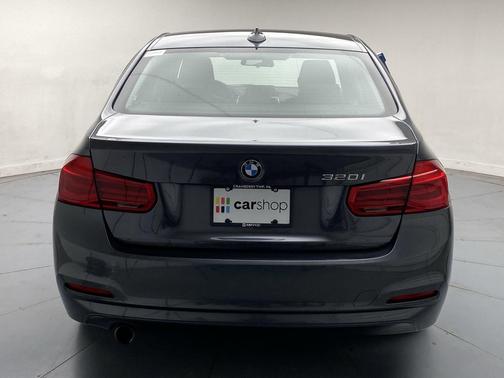 Mineral Gray Metallic 2017 BMW 320 i