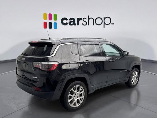 2022 Jeep Compass Latitude Lux