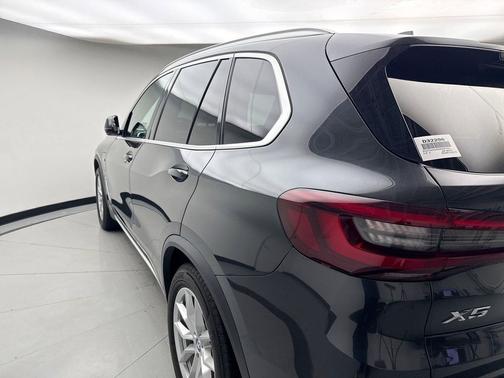 2022 BMW X5 PHEV xDrive45e