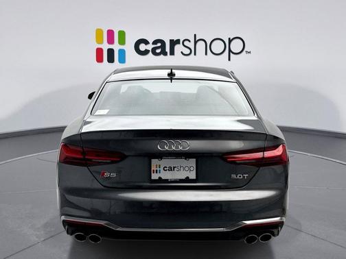 2022 Audi S5 3.0T Prestige