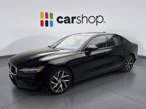 2019 Volvo S60 T6 Momentum