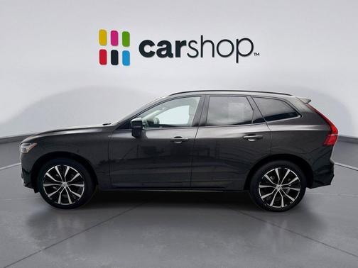 Platinum Gray 2025 Volvo XC60 B5 Plus