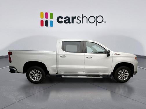 Summit White 2022 Chevrolet Silverado 1500 LT