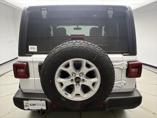 2021 Jeep Wrangler Islander 4X4
