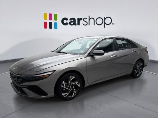 Fluid Metal 2025 Hyundai ELANTRA Sport Sedan