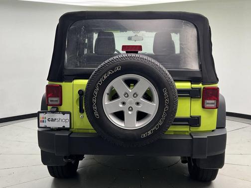 Hypergreen 2017 Jeep Wrangler Sport