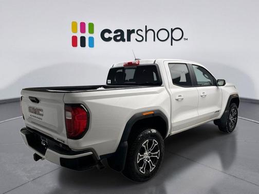 2023 GMC Canyon AT4