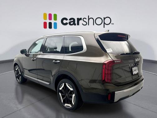 Dark Moss 2023 Kia Telluride S