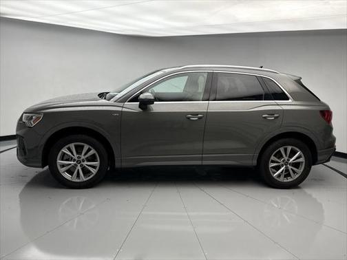 2023 Audi Q3 Premium 45 TFSI S line quattro Tiptronic