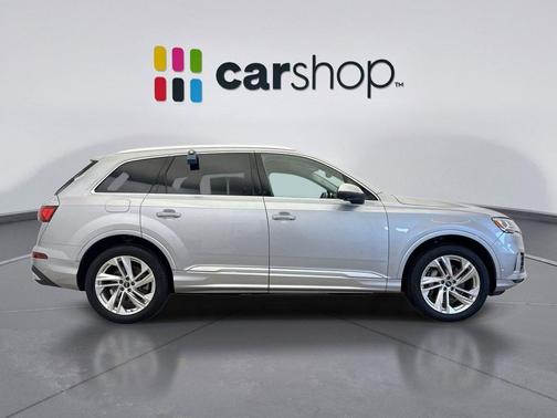 Florett Silver Metallic 2022 Audi Q7 45 Premium Plus