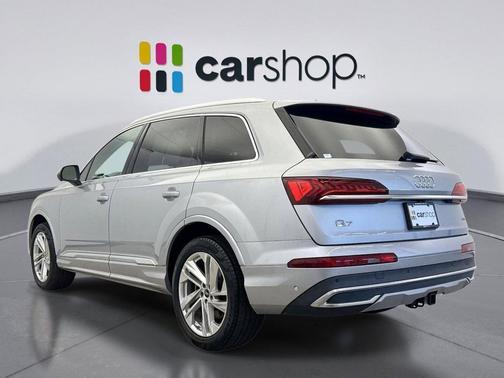 Florett Silver Metallic 2022 Audi Q7 45 Premium Plus