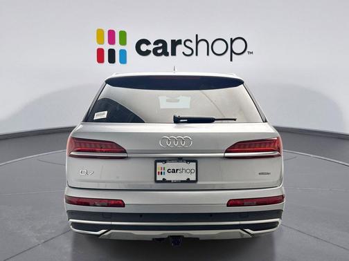 Florett Silver Metallic 2022 Audi Q7 45 Premium Plus
