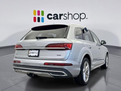 Florett Silver Metallic 2022 Audi Q7 45 Premium Plus