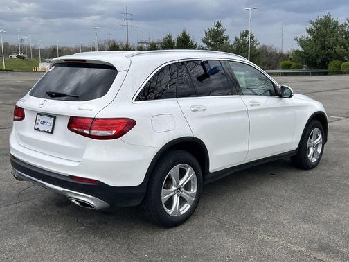2017 Mercedes-Benz GLC 300 4MATIC