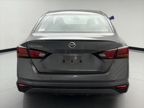 2021 Nissan Altima S FWD