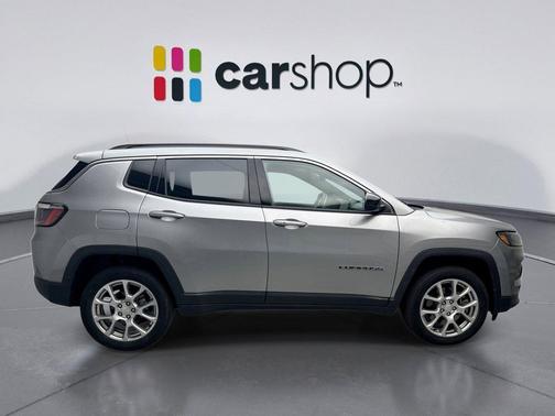 Billet Silver Metallic Clearcoat 2023 Jeep Compass Latitude Lux