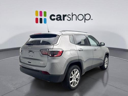 Billet Silver Metallic Clearcoat 2023 Jeep Compass Latitude Lux