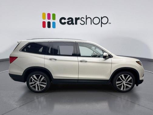 White Diamond 2018 Honda Pilot Elite