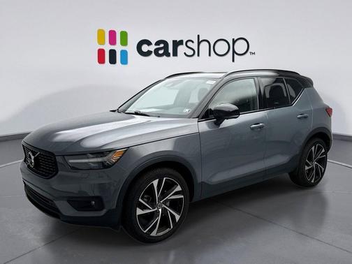 2021 Volvo XC40 T5 R-Design