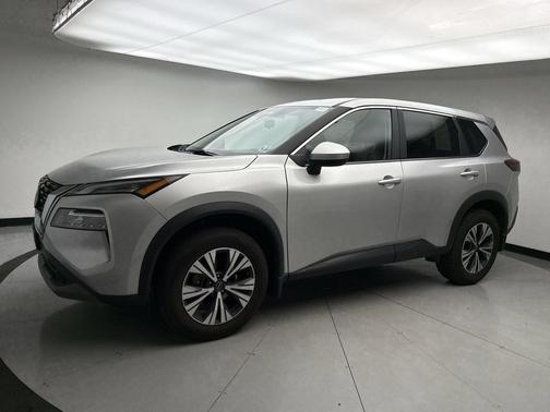 Brilliant Silver Metallic 2023 Nissan Rogue SV