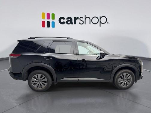 Super Black 2025 Nissan Pathfinder SV 4WD