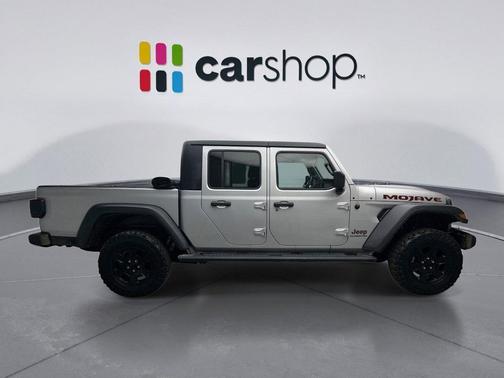 Silver Zynith Clearcoat 2022 Jeep Gladiator Mojave 4x4