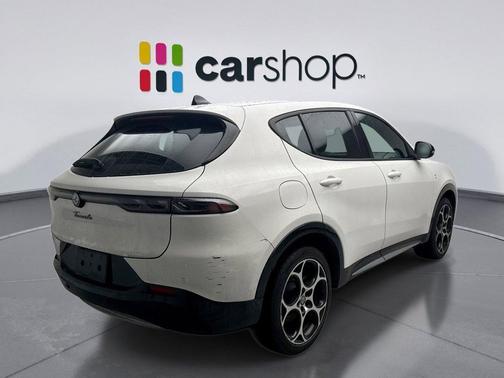 Milano White 2024 Alfa Romeo Tonale Ti EAWD