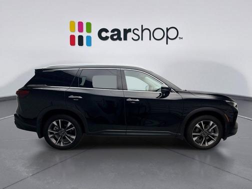 Mineral Black 2023 INFINITI QX60 Luxe