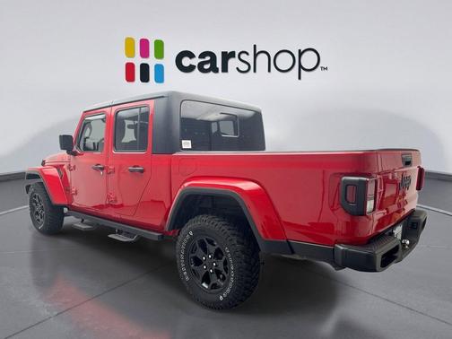 Firecracker Red Clearcoat 2022 Jeep Gladiator Willys 4x4