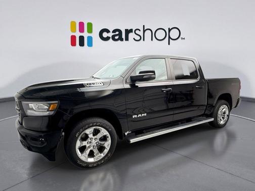 Diamond Black Crystal Pearlcoat 2023 RAM 1500 Big Horn/Lone Star