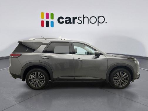Gun Metallic 2023 Nissan Pathfinder SL 4WD